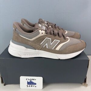 New Balance 997R Classic Sneaker Running Shoes Brown Beige U997RHSC Men's Sz 8.5